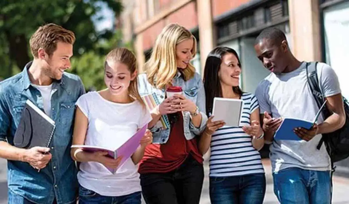 100 PhD International Scholarships in UK for Deserving Students