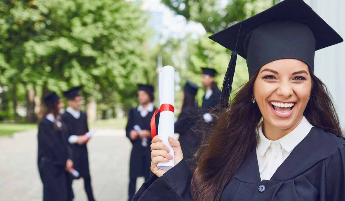 Scholarships students Australia