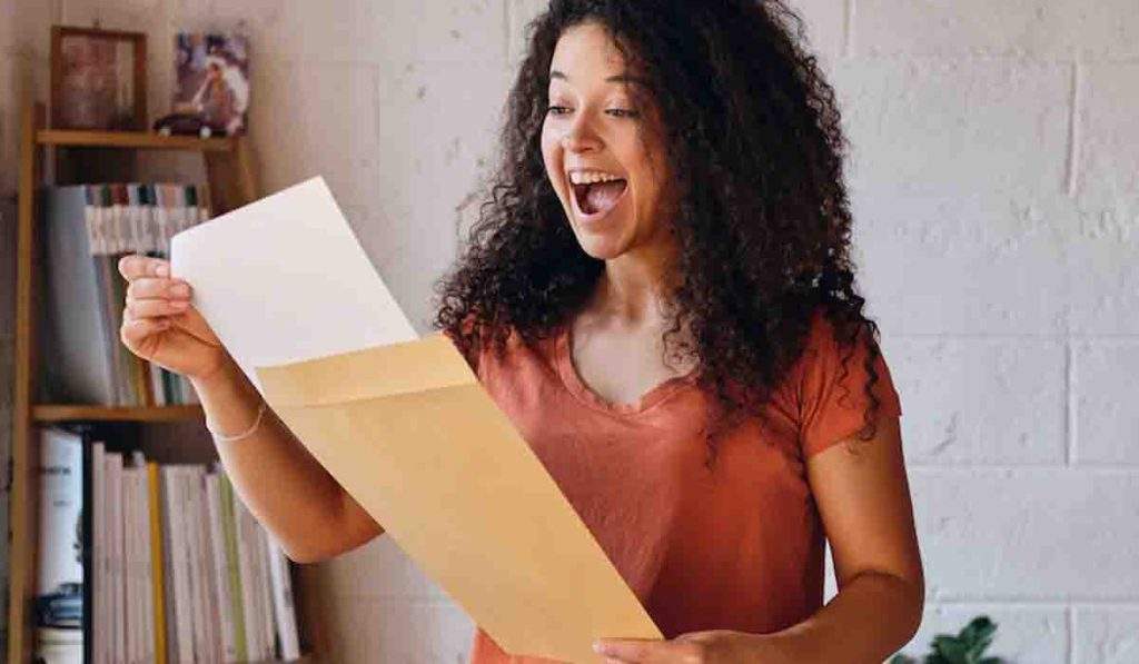 Tommy Douglas Essay Scholarship in Canada (Award Amount $2,500) 2 Tommy Douglas Essay Scholarship in Canada (Award Amount $2,500)